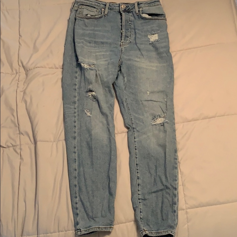 Forever21 High waist ripped light denim mom jeans
